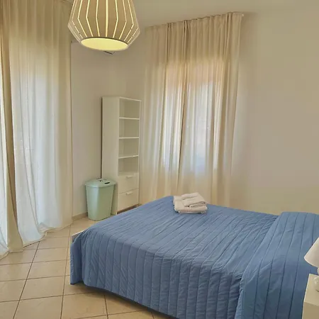 Circe Apartment *